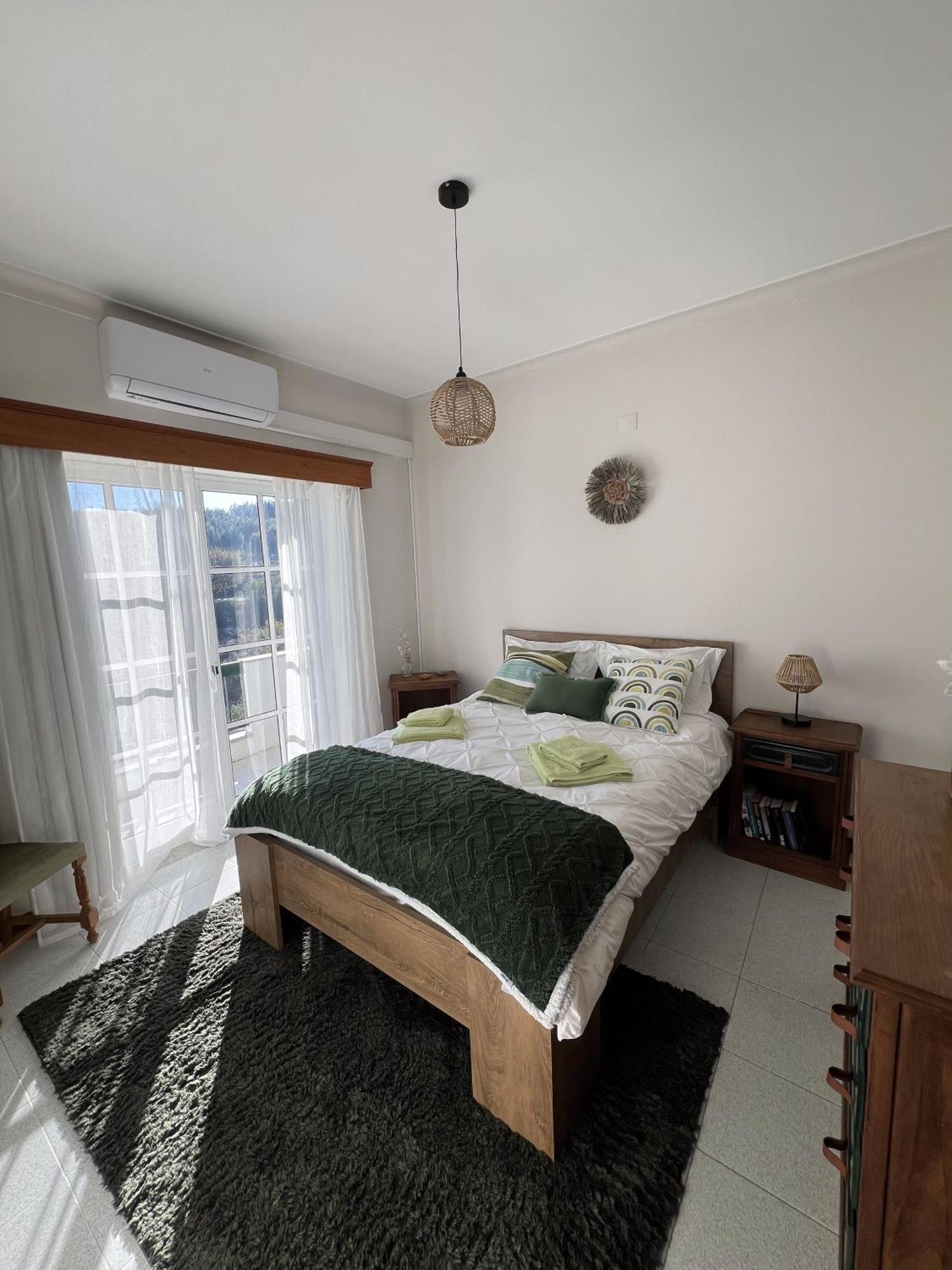 Encosta Do Sol Apartment Canas de Senhorim Exterior photo